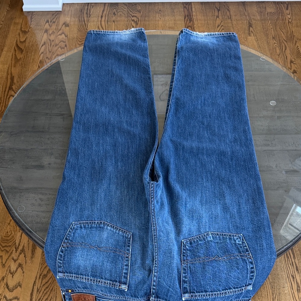 Lucky Brand Men's 363 Vintage Straight Jeans. Size 40 x 32. Distressed back hem - Picture 8 of 11